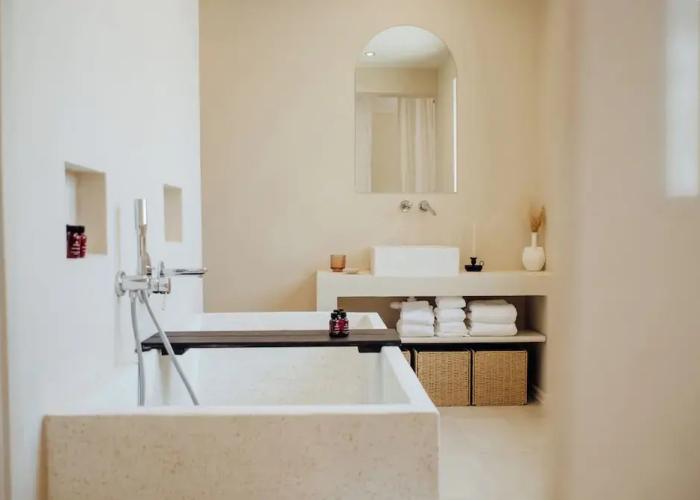 Thymises Boutique Hotel