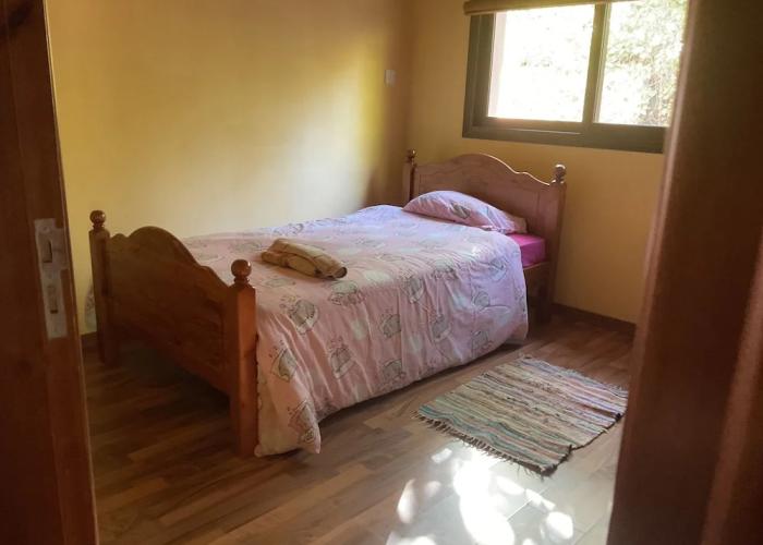 Beautiful 3 Bedr House in Arakapas With Fireplace