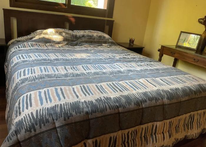 Beautiful 3 Bedr House in Arakapas With Fireplace