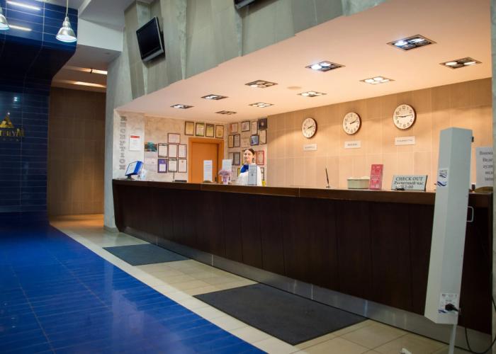 Atrium Hotel