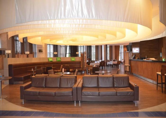 Atrium Hotel