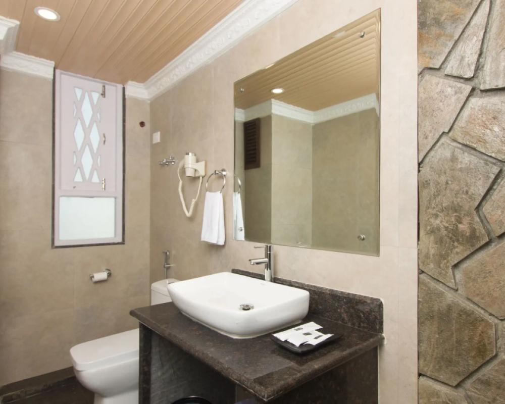 фото Summit Newa Regency