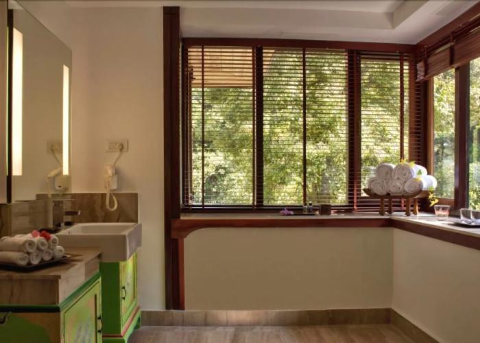 The Chumbi Mountain Retreat