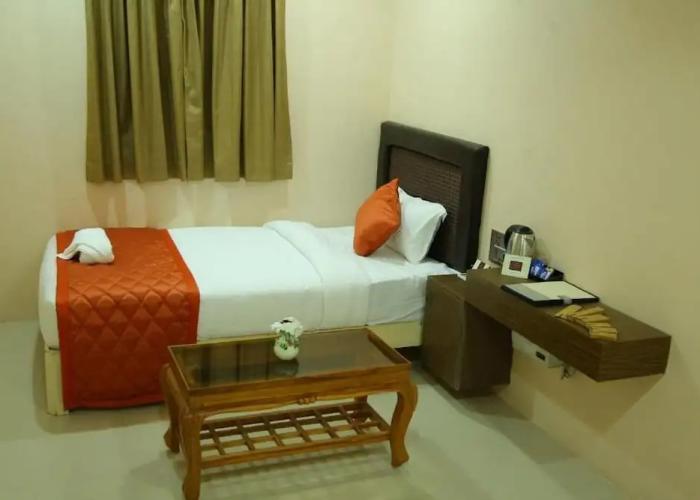Athena Hotel