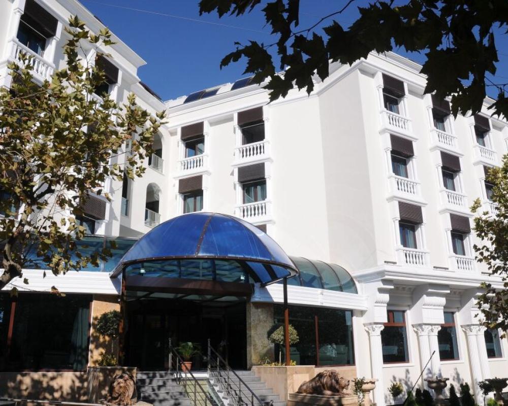 Paradise Island Hotel