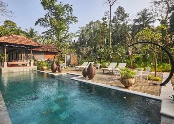 Periyar River lodge