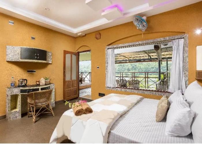 Munkudil Ayurveda Yoga Retreat