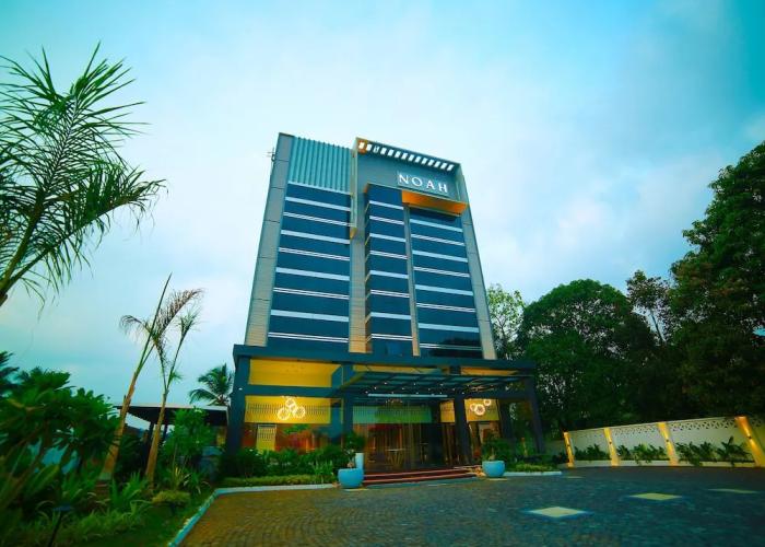 Noah Sky Suites