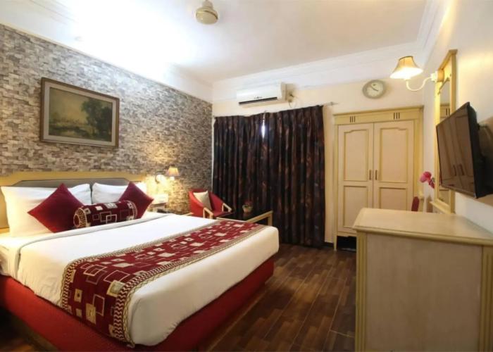 Hotel Sovereign