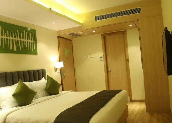 Regenta Central Harsha Vapi