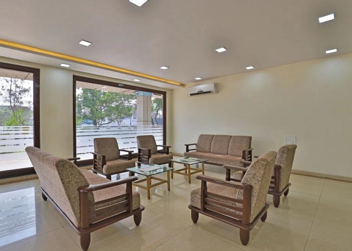 Utkarsh Hotel
