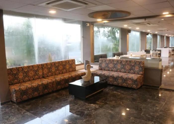 Nest Beacon Resort Daman