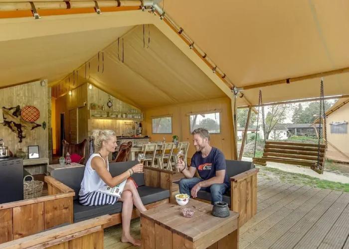 Tent Lodge With Sanitary Facilities at the Bedafse Bergen - Campsite