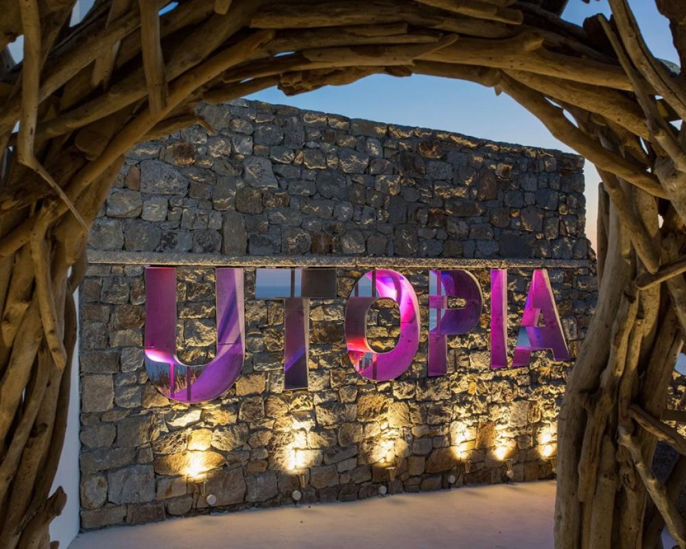 Myconian Utopia Relais & Chateaux