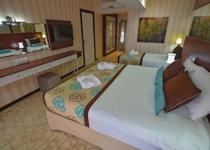 Hotel Izgrev Spa & Aqua Park