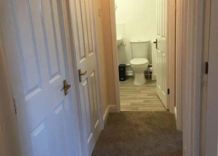 Eaton Ford Green Apartment