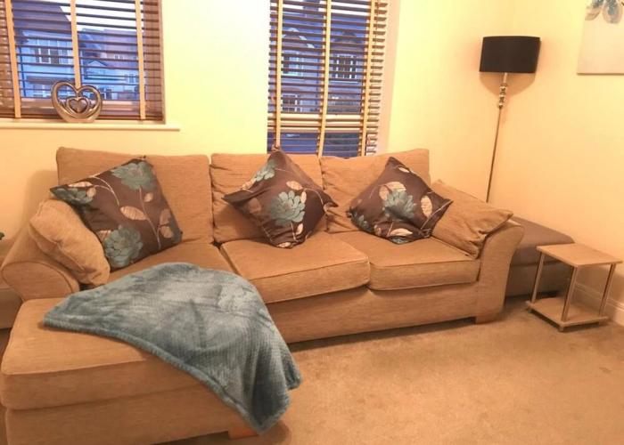 Eaton Ford Green Apartment