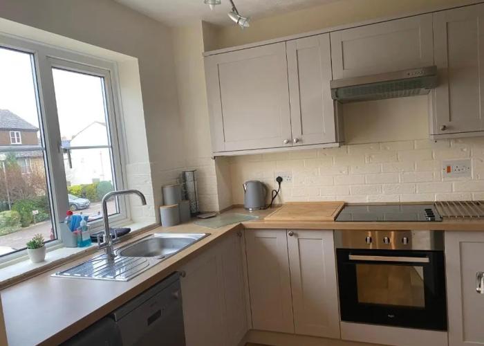 Waterfront House In The Heart Of St Neots
