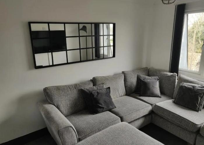 Riverside Park Penthouse Apartment In St Neots