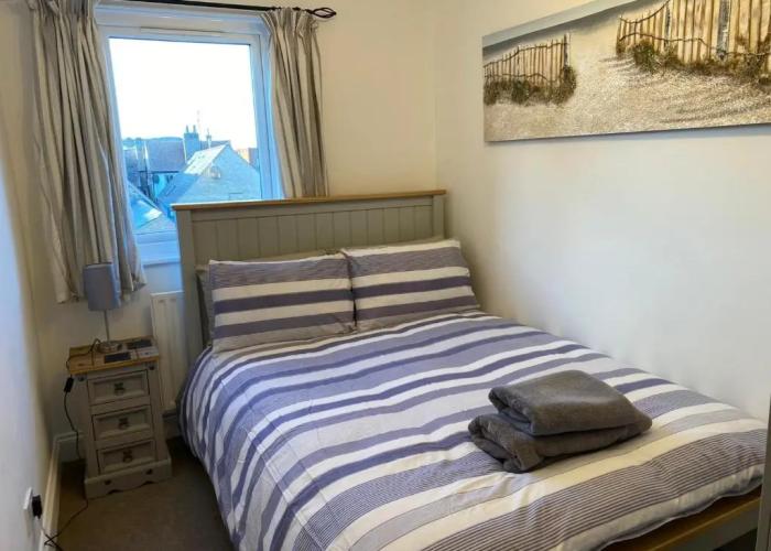 Penthouse Waterfront Apartment - St Neots