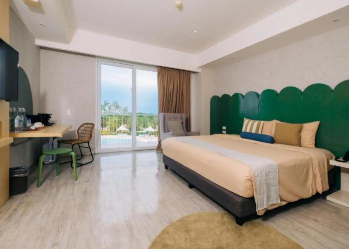 Solea Mactan Resort