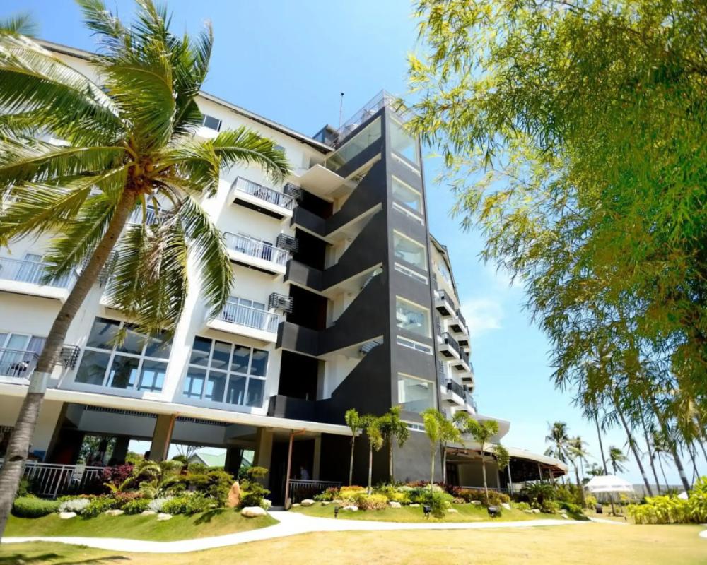 Solea Seaview Resort