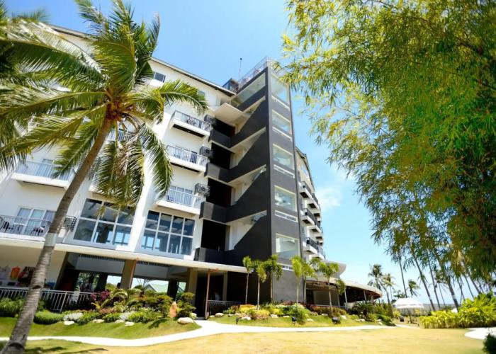 Solea Seaview Resort