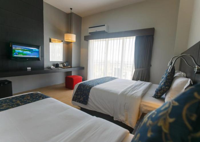 Solea Seaview Resort