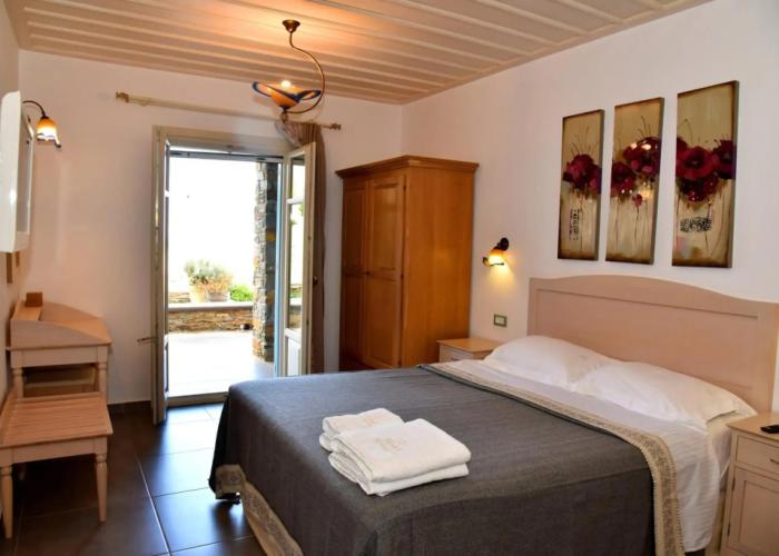 Messaria Hotel