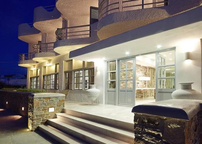 Kythnos Bay Hotel