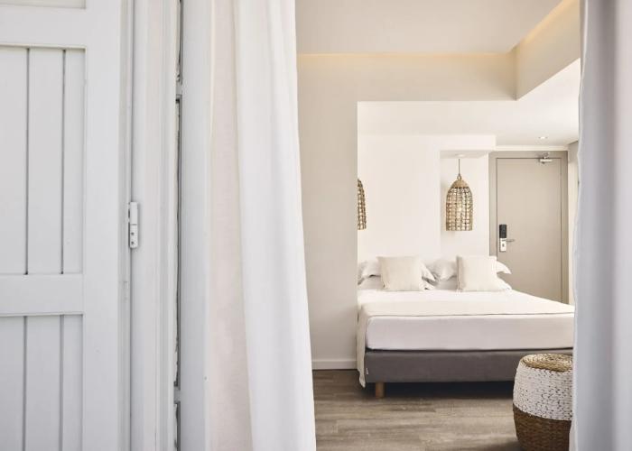 Kythnos Bay Hotel