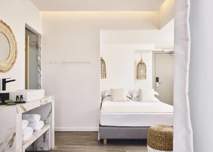 Kythnos Bay Hotel