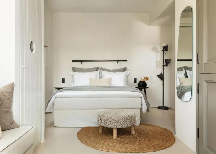 Chora Kythnos Suites