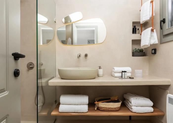 Chora Kythnos Suites