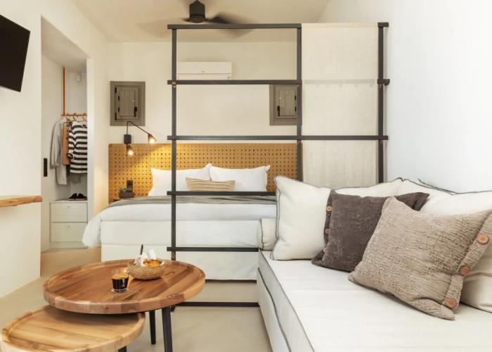 Chora Kythnos Suites
