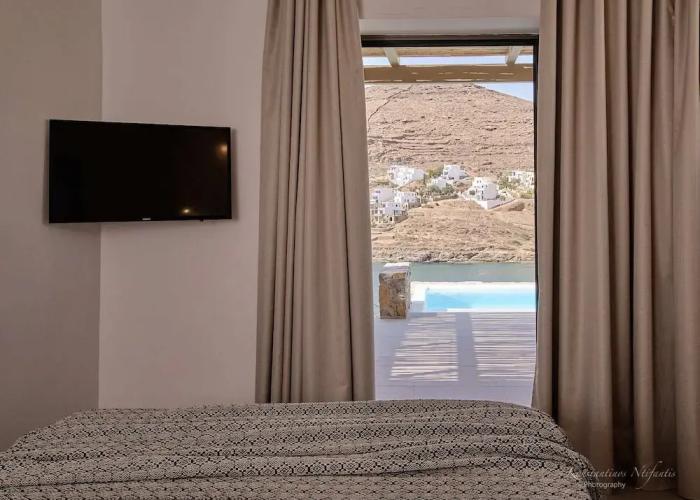 Amal Kythnos Suites