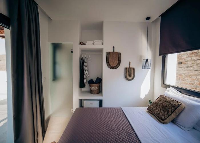 Ble Kythnos Suites