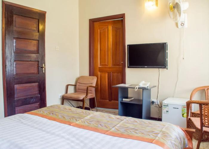 Jinja Safari Hotel