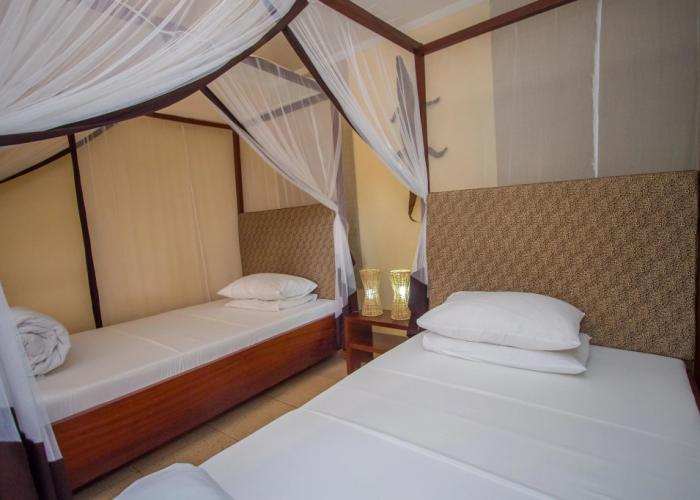 2 Friends Guest House