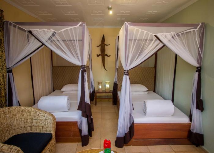 2 Friends Guest House