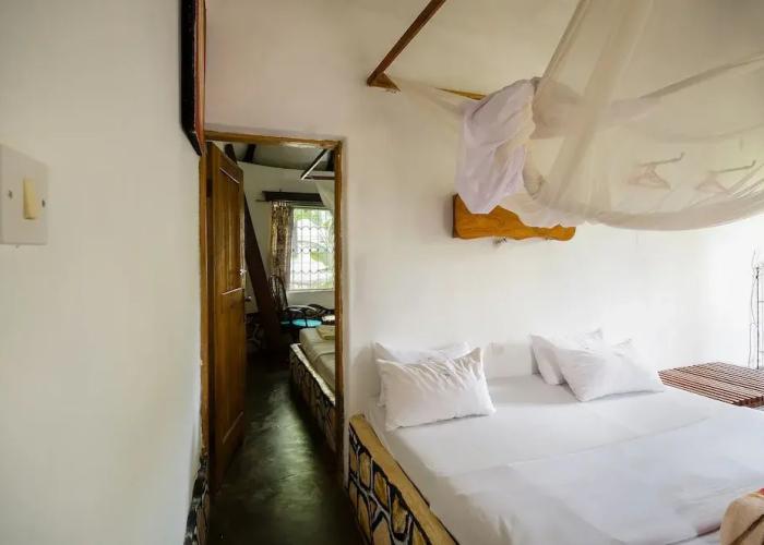 Kingfisher Safaris Resort Hotel