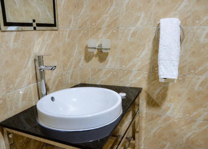 Igar Plaza Hotel