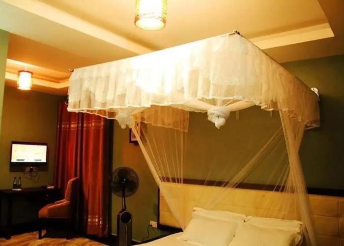 The Mansion Hotel