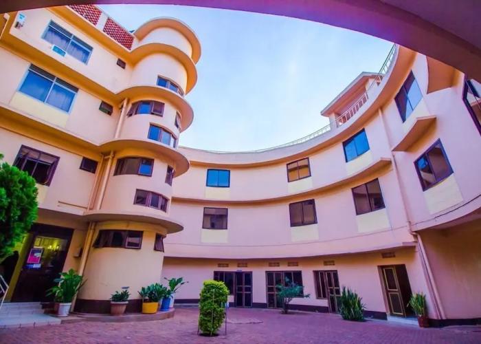Hotel Paradise on the Nile