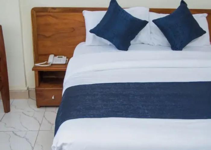 The Nile Luxe Hotel
