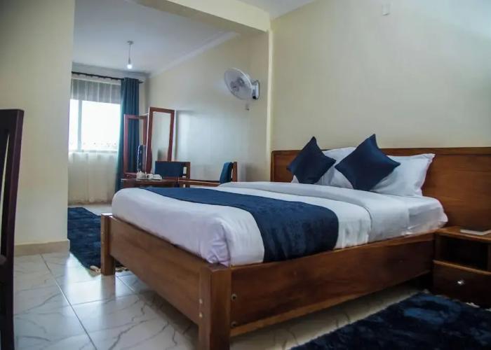 The Nile Luxe Hotel