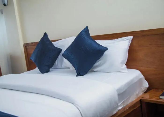 The Nile Luxe Hotel