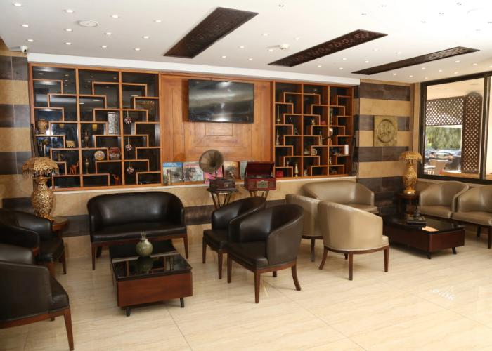 Grape Village Hotel