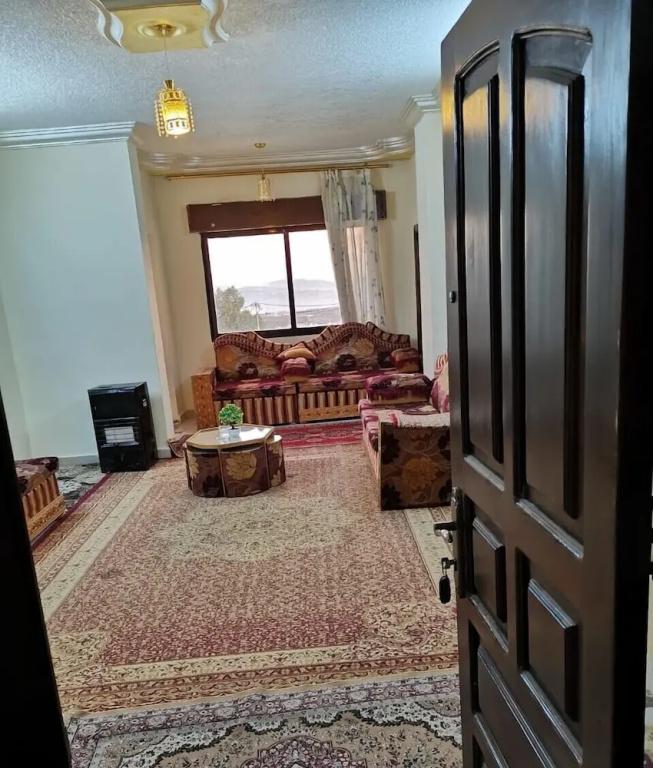 фото Jerash Inn