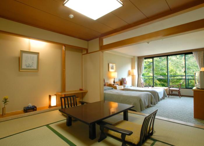 Unzen Miyazaki Ryokan